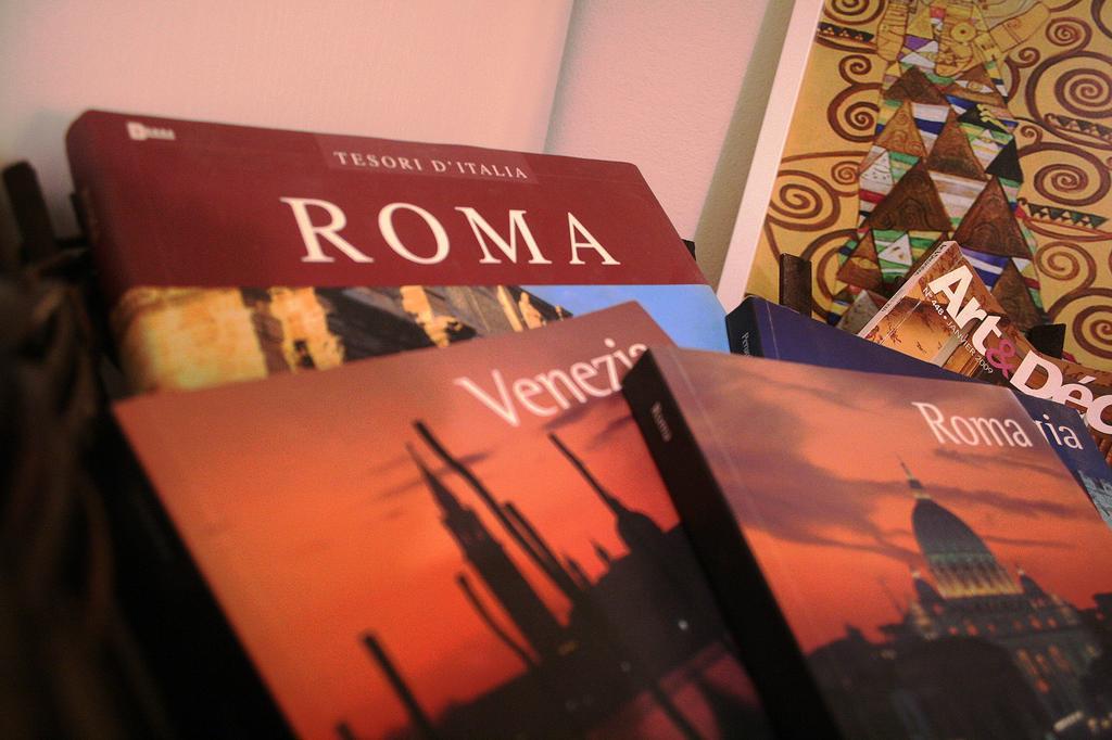 Le Stanze Dei Cardinali Villa Rome Bagian luar foto